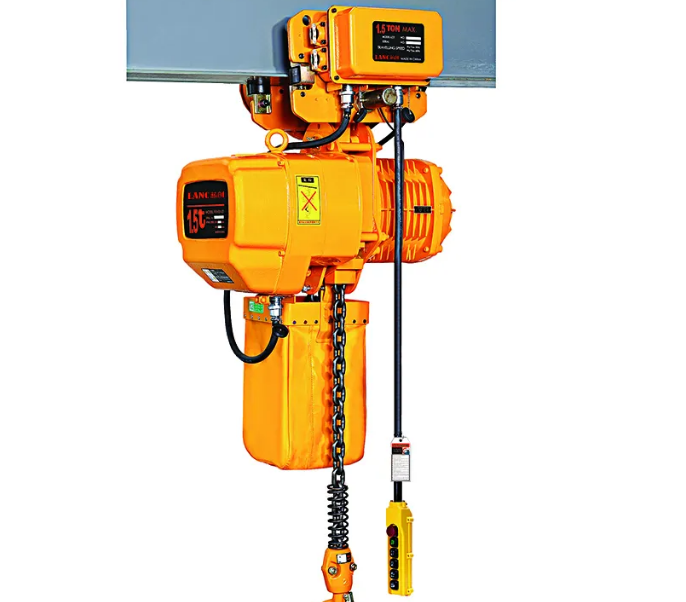 電動(dòng)環(huán)鏈葫蘆參與國(guó)際智慧環(huán)境產(chǎn)業(yè)園鋼結(jié)構(gòu)安裝工作